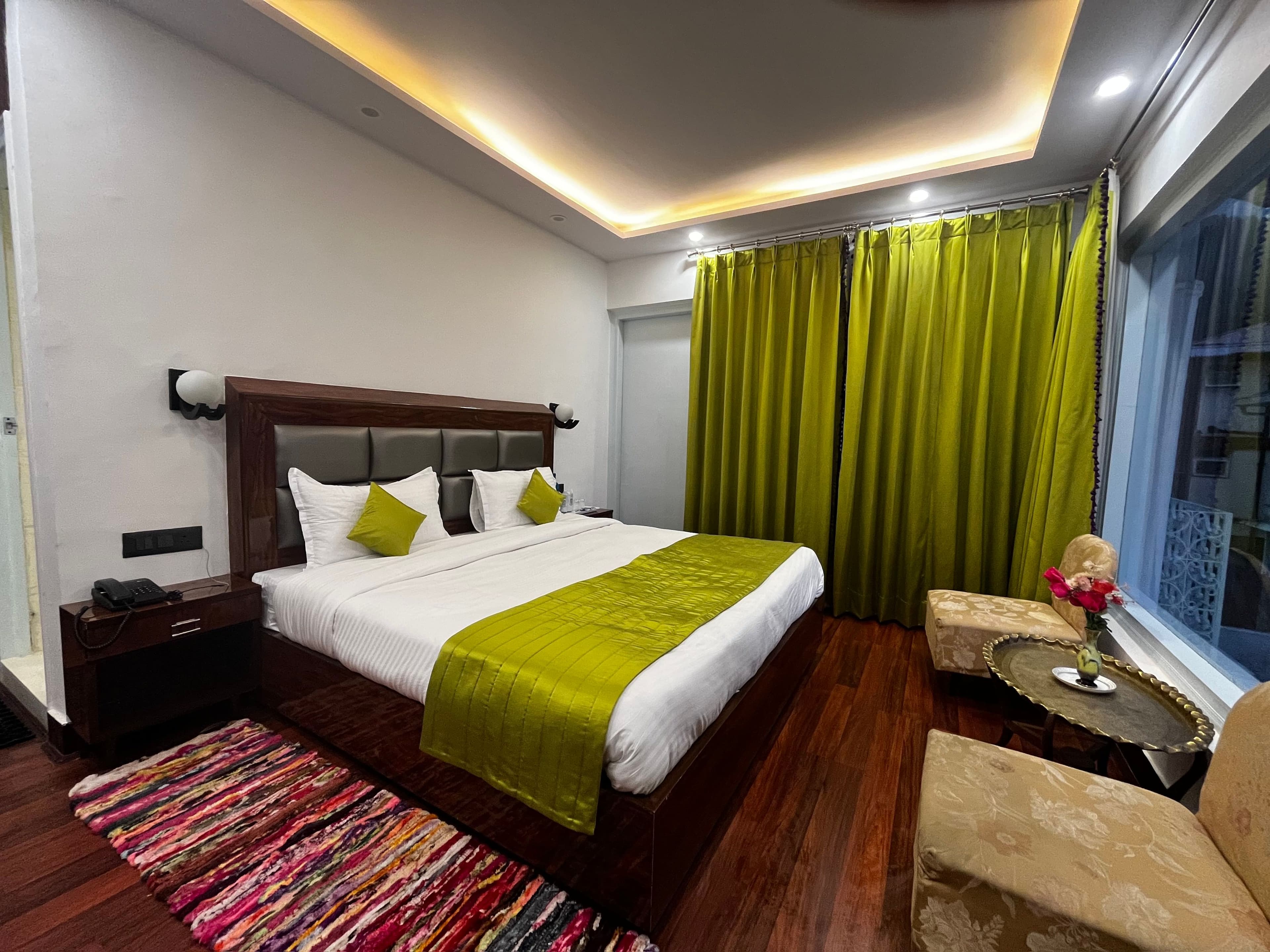 The Warrick Luxe Homestay, 5 Mins Mall Road Shimla 3