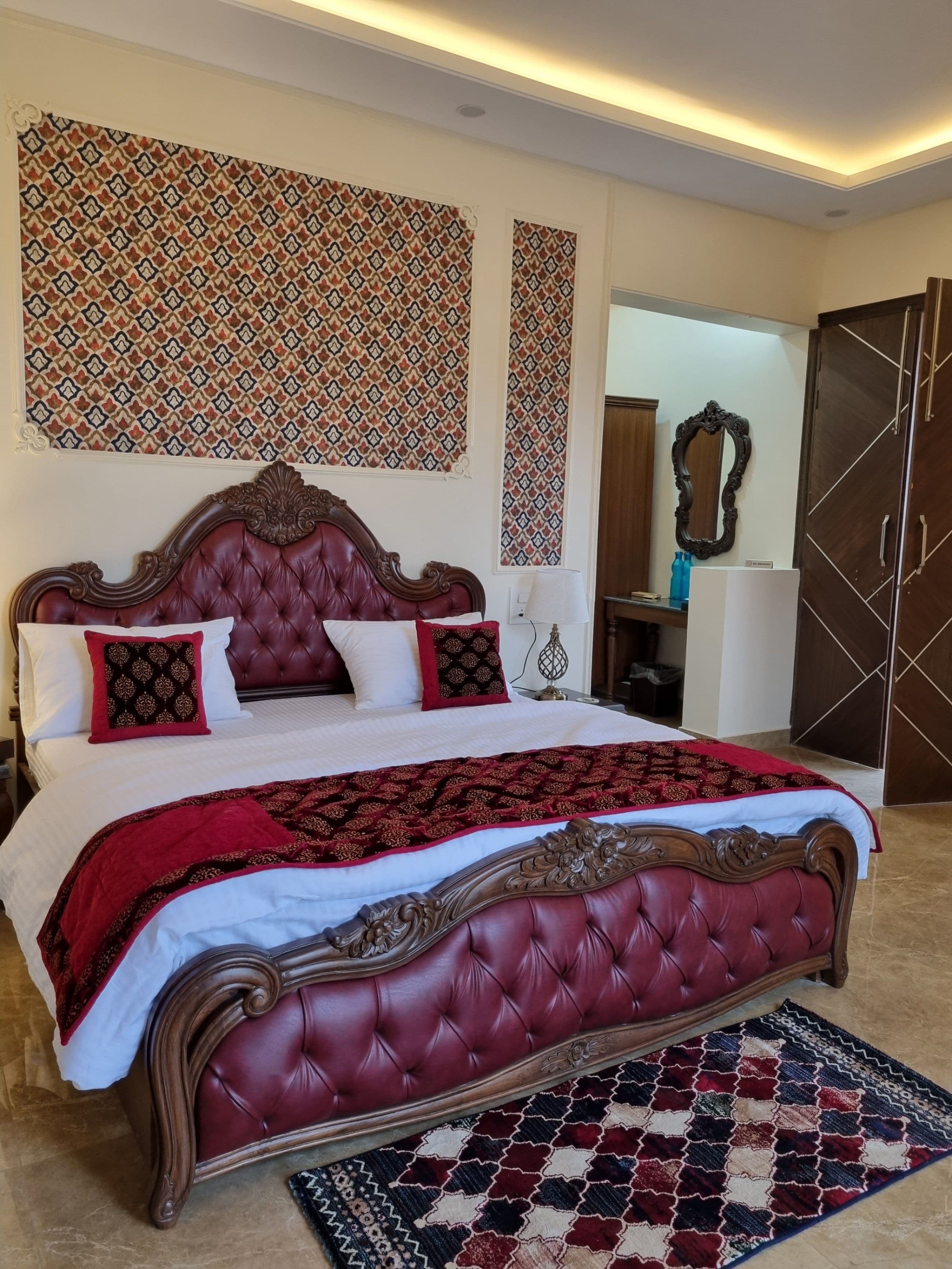 The Kesari Bagh Luxe Farmstay with Pool near Delhi 2
