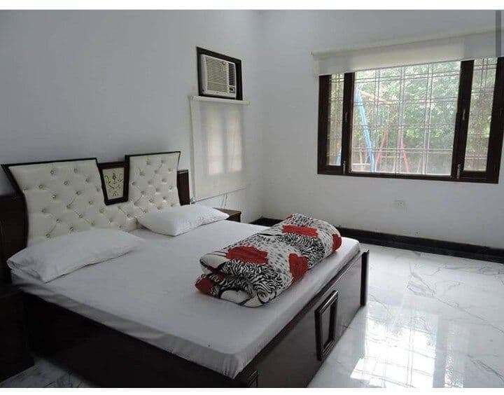 Whistling Woods Farmhouse - 5 BHK with Swimming Pool 5