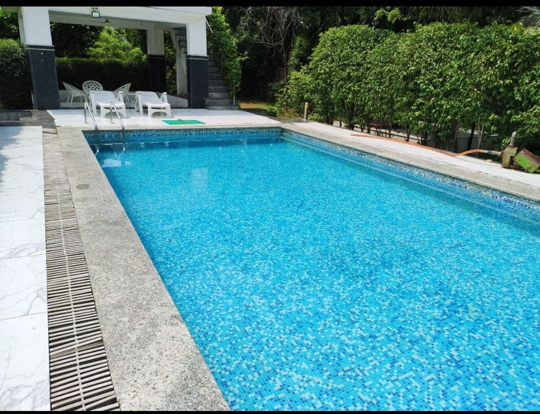 Whistling Woods Farmhouse - 5 BHK with Swimming Pool 2