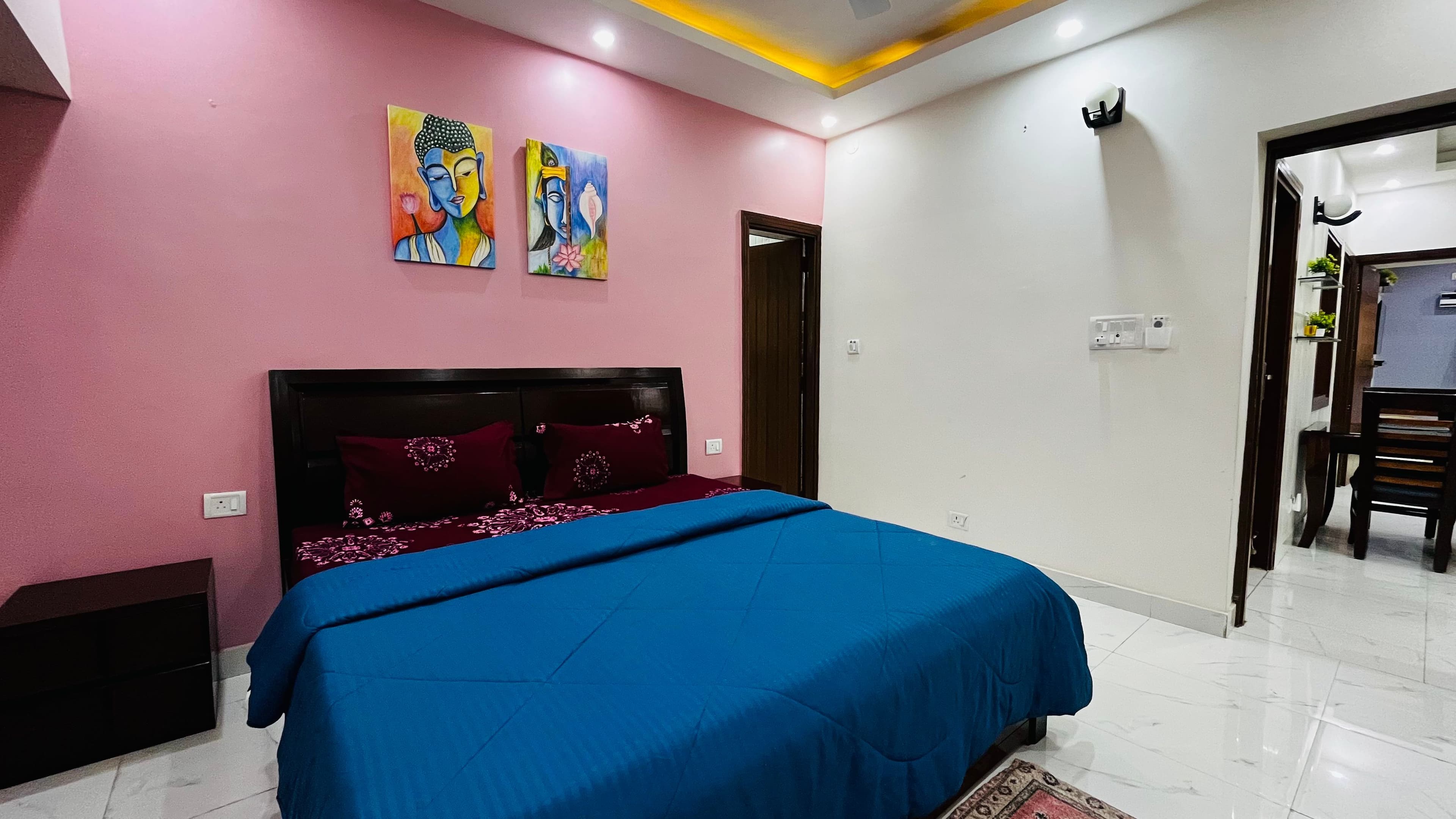 AHAM PREMA | Luxe 3 BR Stay 15 min from Airport 5