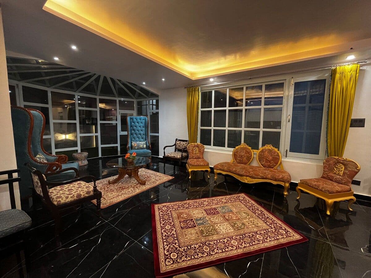The Warrick Luxe Homestay, 5 Mins Mall Road Shimla 3