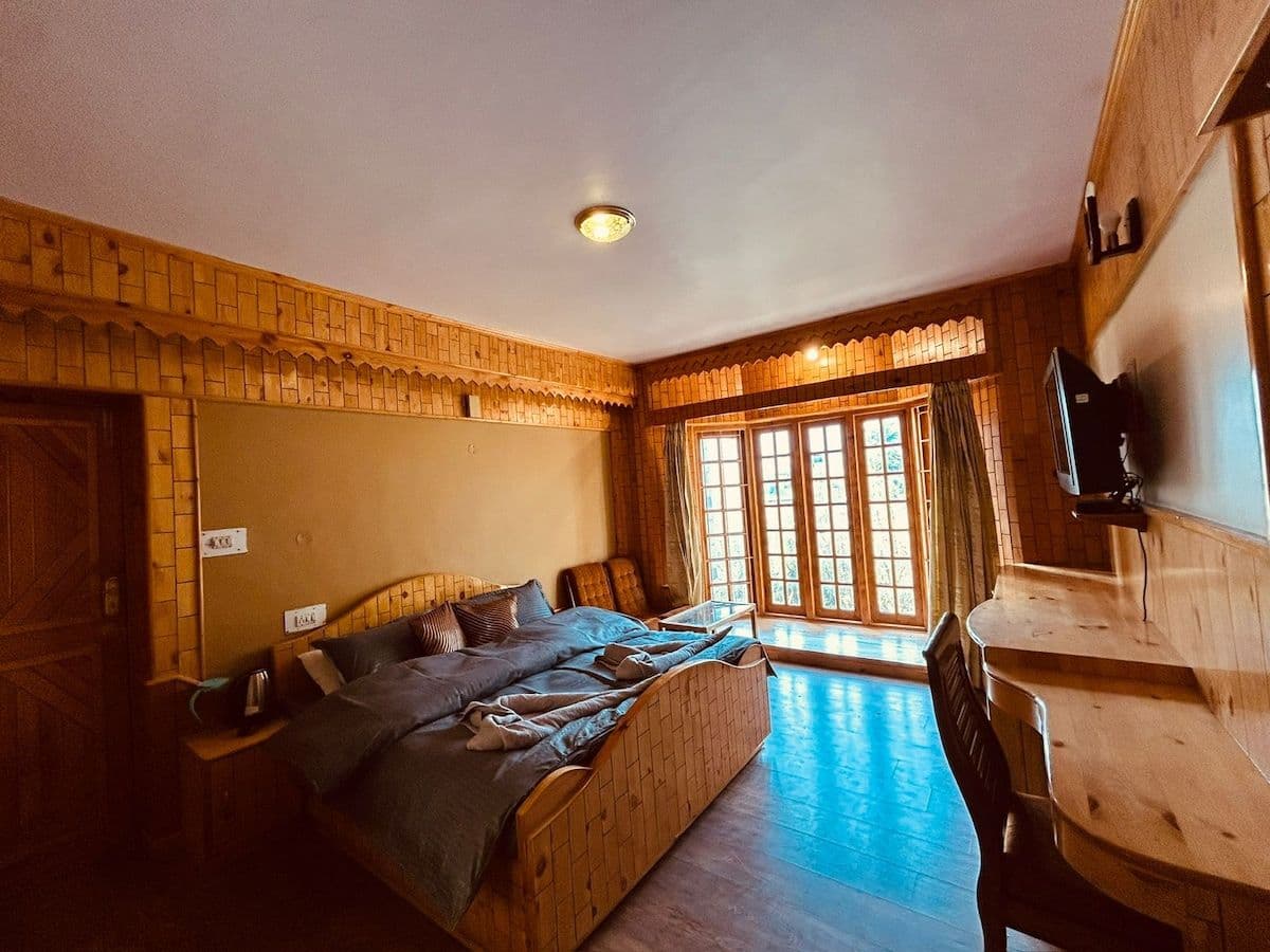 Into the wild Manali - 6Br Villa near Jogini Falls 5