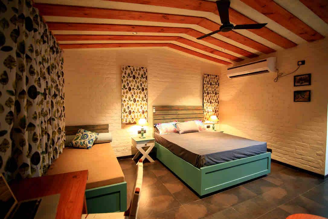 Grey Cottage Farms w/Pool+Rooftop Lounge+Snooker 5